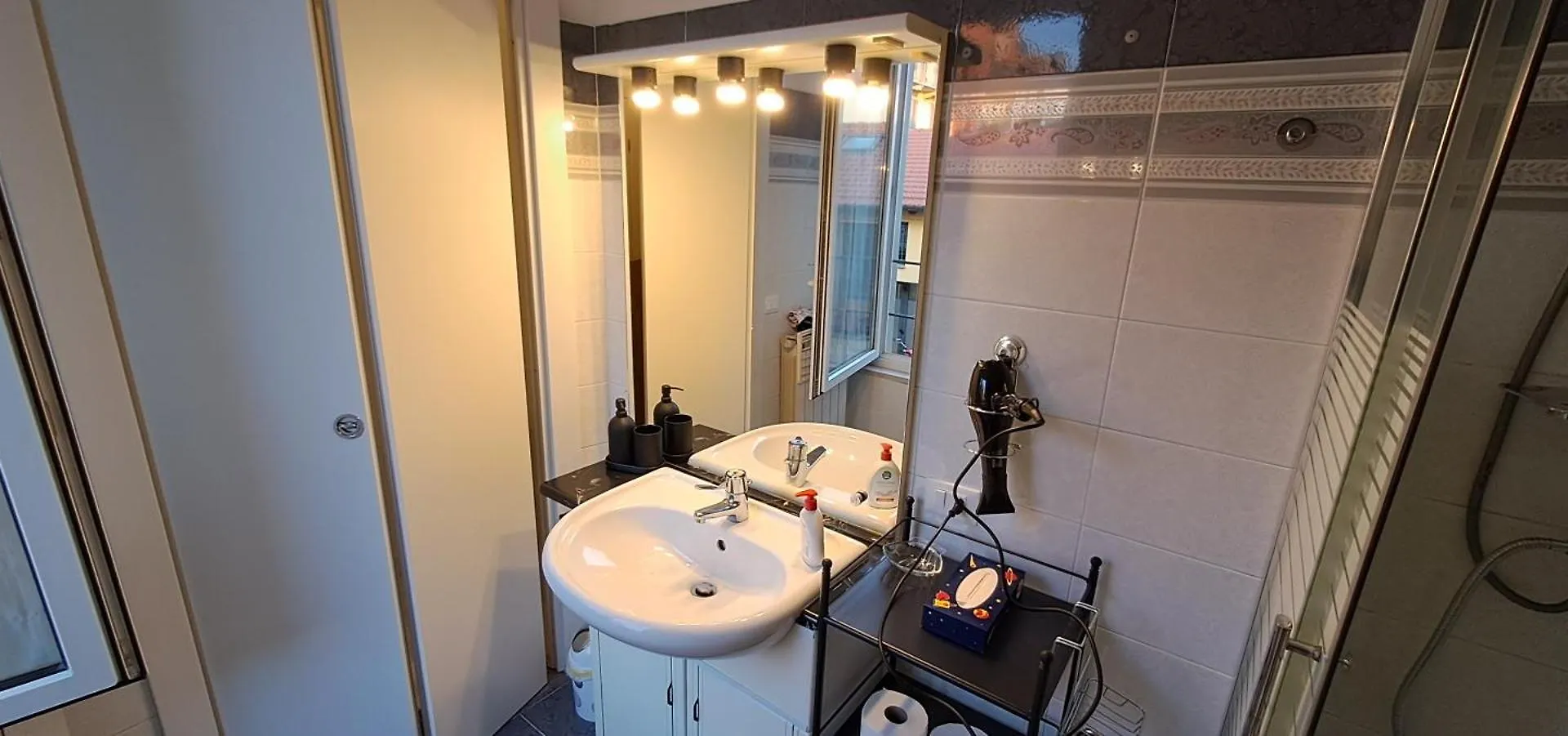 Vivi House Apartment Bergamo Italy